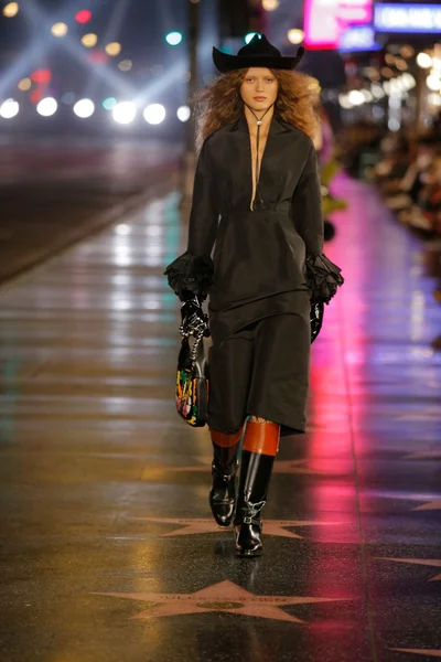 Look 91